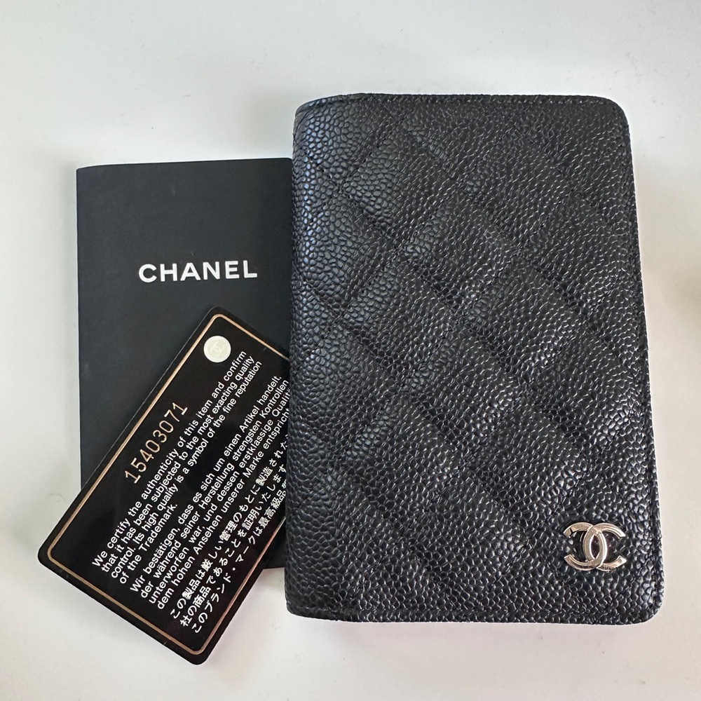 Chanel Black Caviar Card Holder